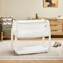 Load image into Gallery viewer, SNUZPOD5 BEDSIDE CRIB